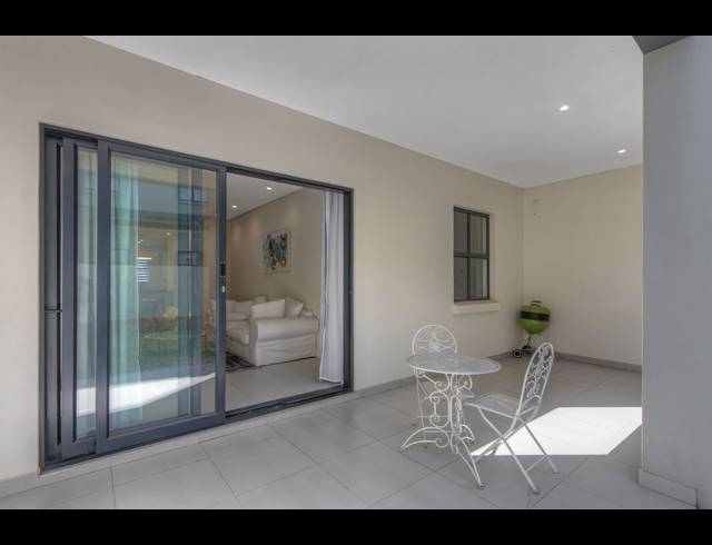 2 BEDROOM APARTMENT FOR SALE IN MORNINGSIDE EXT 40